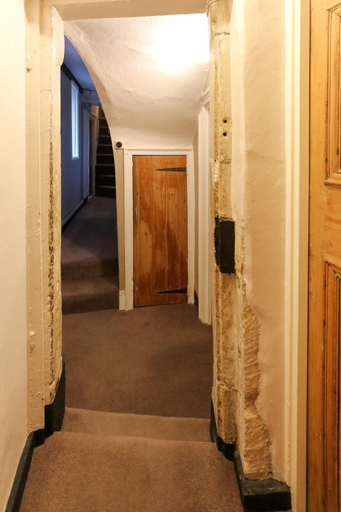 Others 5, The Ancient Gatehouse & Rugantino Restaurant, Somerset