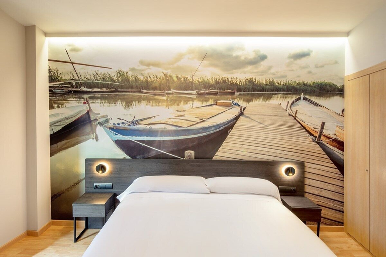 Bedroom 2, Palau Suites & Apartments, Valencia