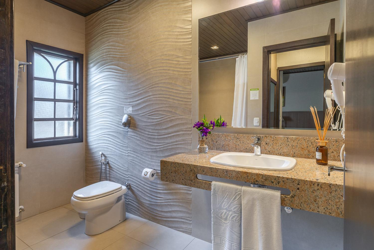 Bathroom 4, Vila Suzana Parque Hotel, Canela