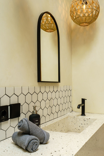 Bathroom 3, Liminal Palace Villa 2 by Betterplace, Badung