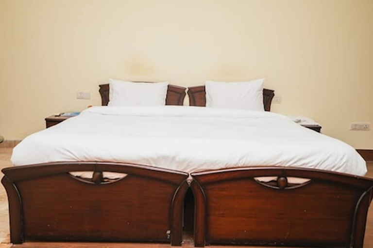 Bedroom 2, Greenleaf Apartment And Suites, Kalkaji, Delhi
