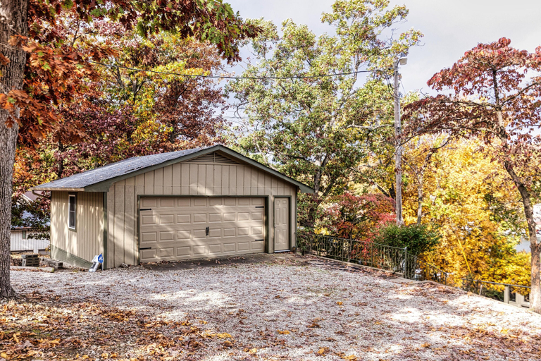 Exterior & Views 2, Wake and Lake, Camden