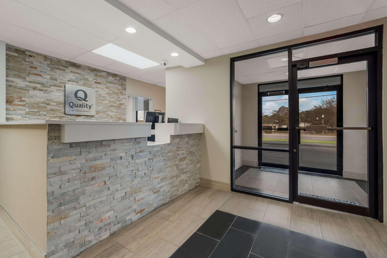 Public Area 2, Quality Inn & Suites Aiken South, Aiken