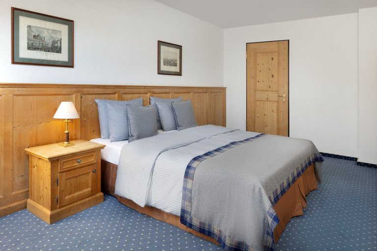 Bedroom 4, Arabella Alpenhotel am Spitzingsee, a Tribute Portfolio Hotel, Miesbach