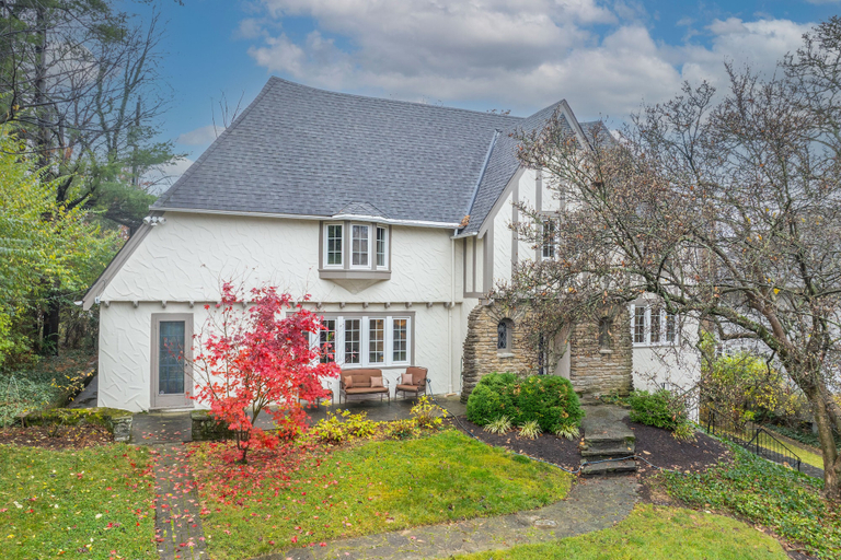 Exterior & Views, Avon Hills Hideaway, Hamilton