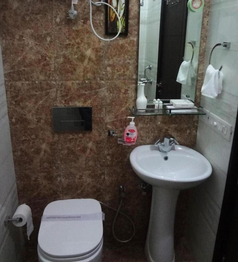 Bathroom 29