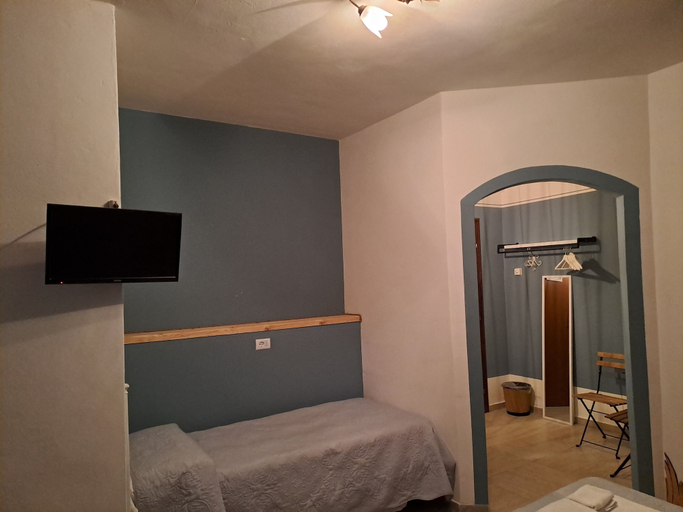 Bedroom 3, Villa Oasi, Pisa