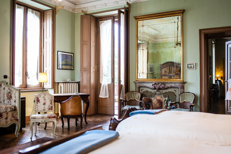Bedroom, B&B Villa Cernigliaro Dimora Storica, Biella