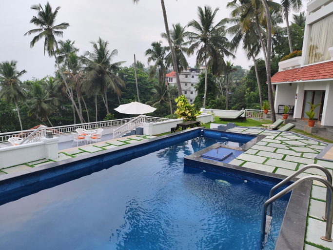 Sport & Beauty 5, Tom's Inn Premium, Thiruvananthapuram