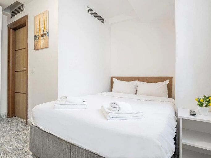 Bedroom 2, The Red Tent Social Hostel, Beyoğlu