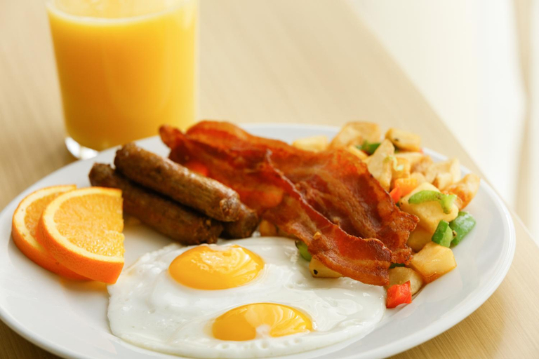 Food and beverages, Holiday Inn BIRMINGHAM - BROMSGROVE by IHG, Worcestershire