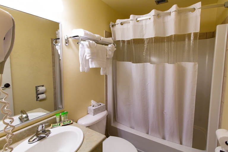 Others 5, Park West Inn, Division No. 11