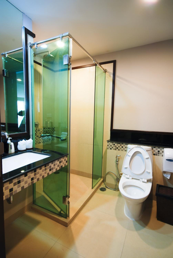 Bathroom 5, Tara Mantra Cha Am Resort, Cha-Am