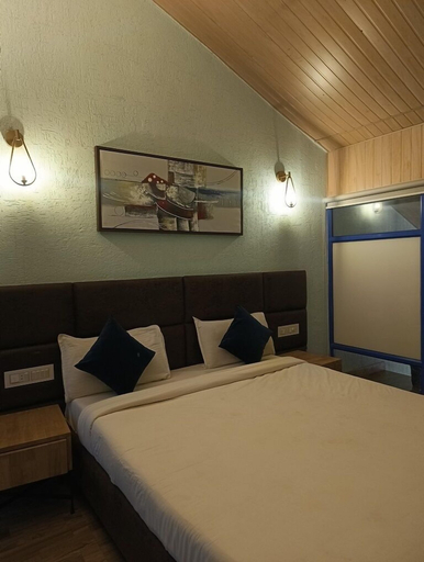Bedroom 2, Panorama Resort Managed by Yashoda Group, Satara