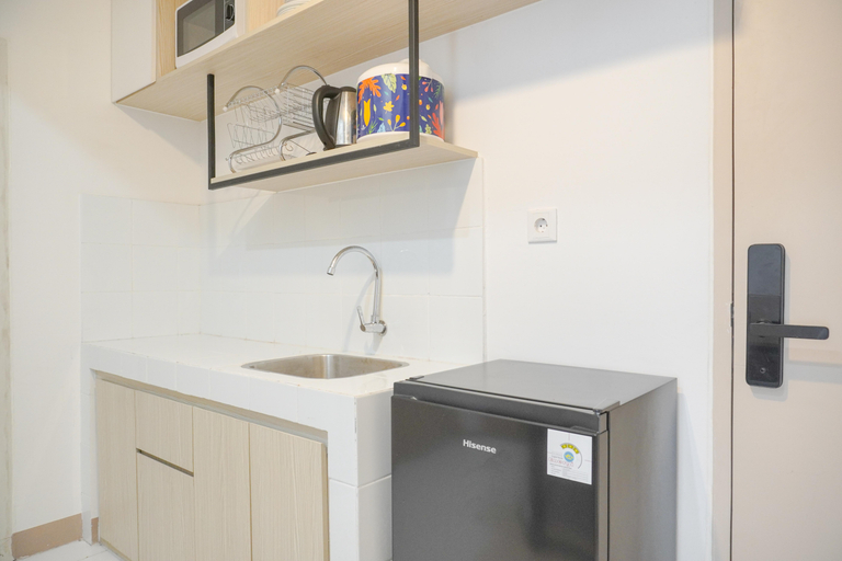 Others 4, Comfort and Relaxing 2BR (No Kitchen) Tokyo Riverside PIK 2 Apartment By Travelio, Tangerang