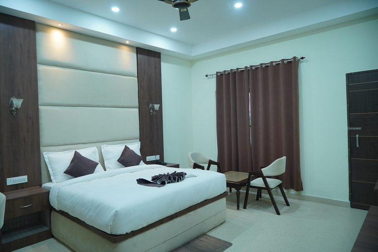 Bedroom 2, Hotel KP Palace, Anugul