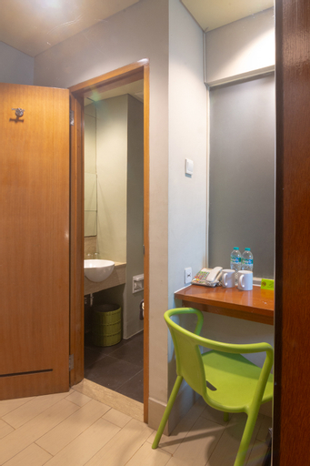 Bathroom 6