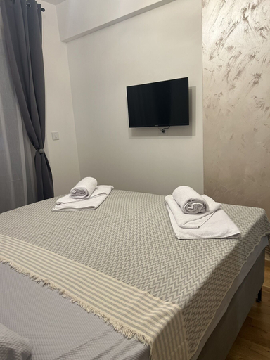 Bedroom 3, Adriatico