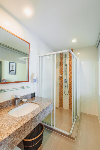 Bathroom 5