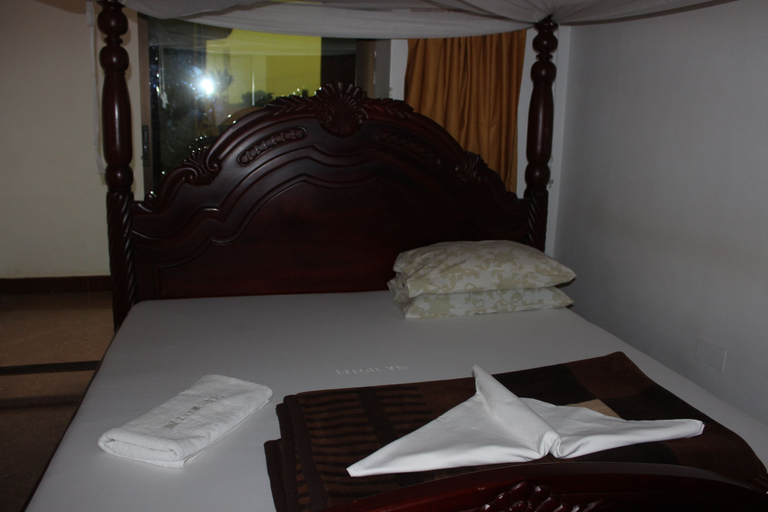 Bedroom 3, Minister's Village Hotel, Kampala