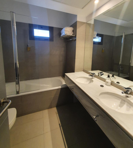 Bathroom 4, Iberflat Vega de Triana , Sevilla