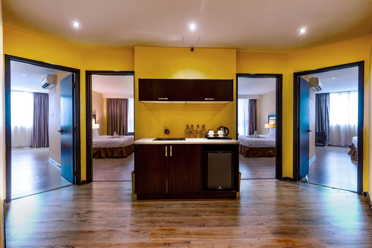 Dining Room 5