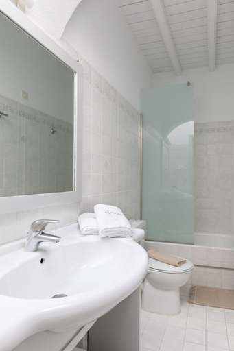 Bathroom 3, ELENA HOTEL, South Aegean