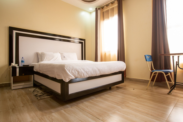 Bedroom 2, TRISEK HOTEL, Bugahya