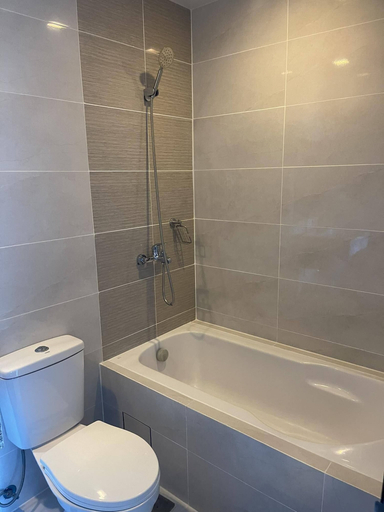 Bathroom 4, condominium rentals at Mactan Newtown, Lapu-Lapu City