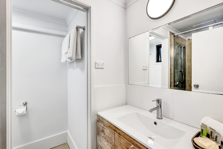 Bathroom 5