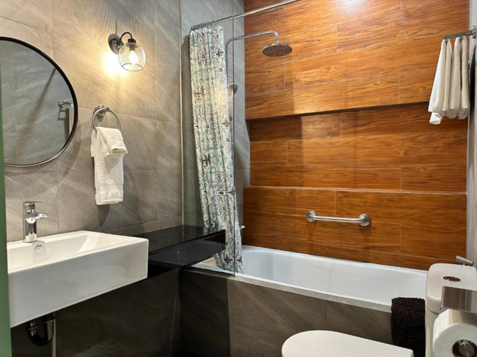 Bathroom 5, Lee Boutique Hotel Baguio, Baguio City
