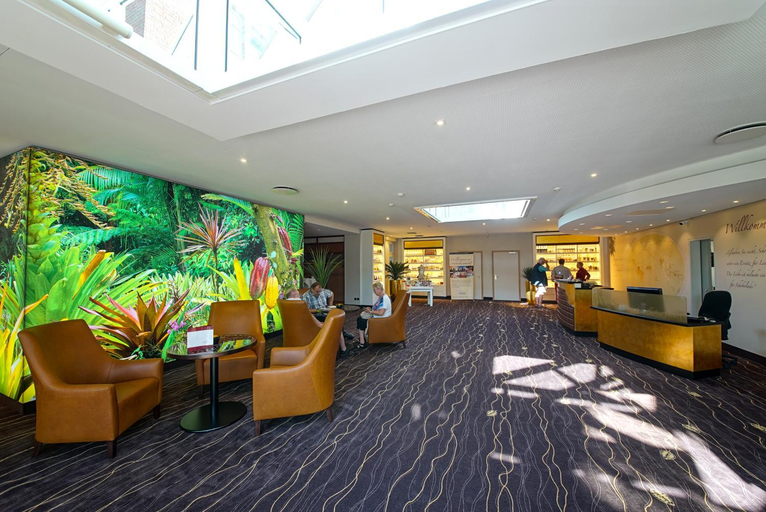Public Area, Das Schokoladenhotel, Ammerland