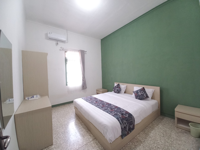 Bedroom 2, Homestay Azarine Jogja Dekat UGM By Simply Homy, Sleman