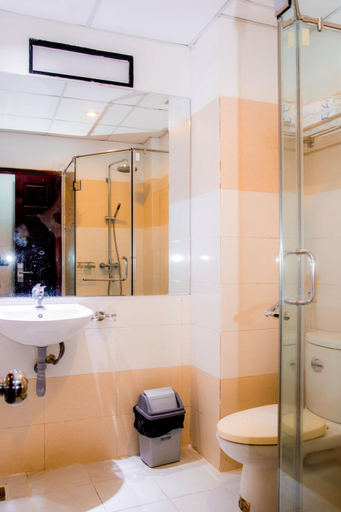 Bathroom 5, Le Duong Hotel Nha Trang, Nha Trang