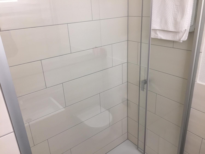 Bathroom 3, Gasthof National, Lebern