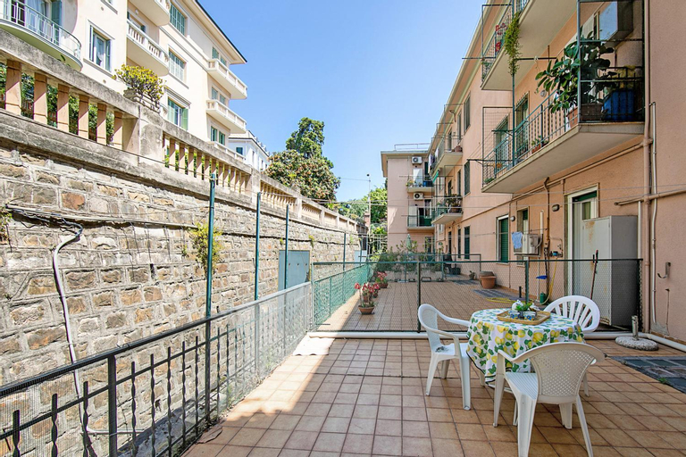 Others 1, Il Sogno Di Silvana - Happy Rentals, Imperia
