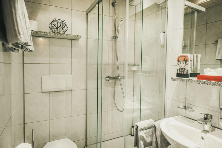 Bathroom 3, Hotel Koch, Calw