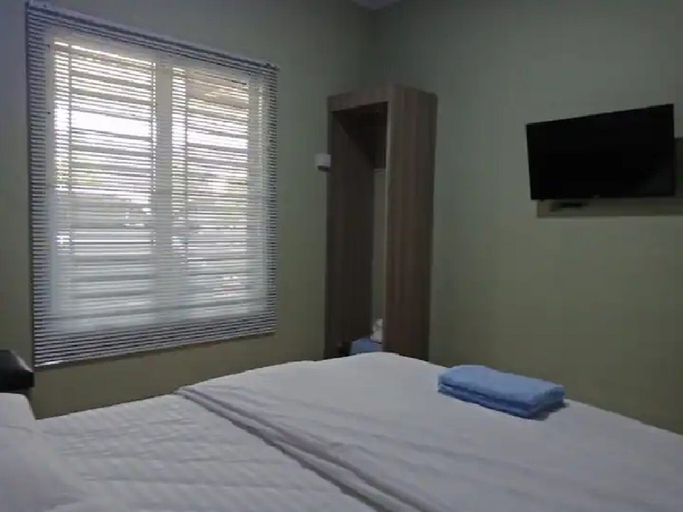 Bedroom 3, SleepRest @ Golden Prima, Batam