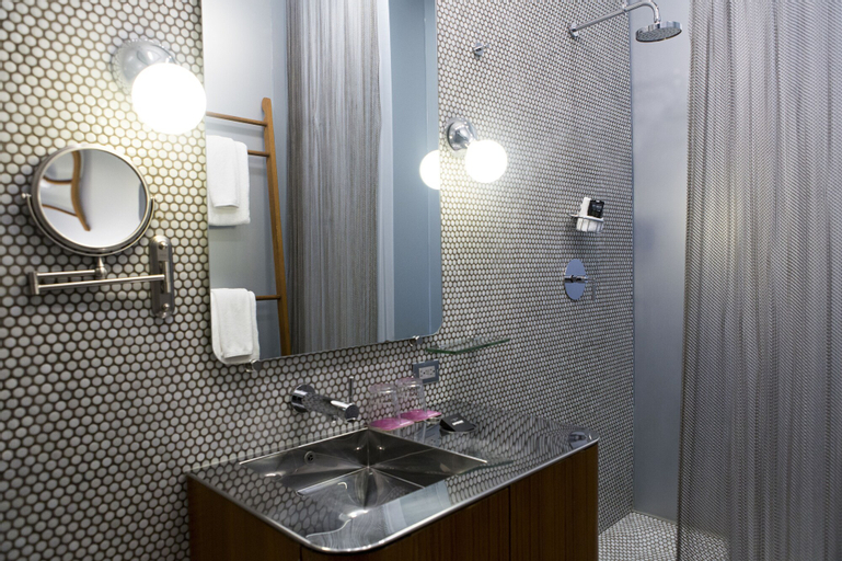 Bedroom 5, Dream Downtown, by Hyatt, New York