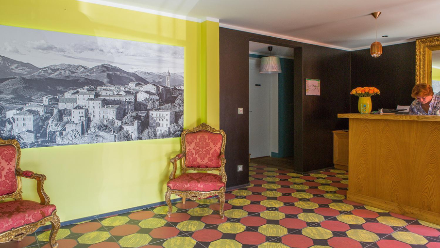 Public Area 2, Hotel Rossi, Corse-du-Sud