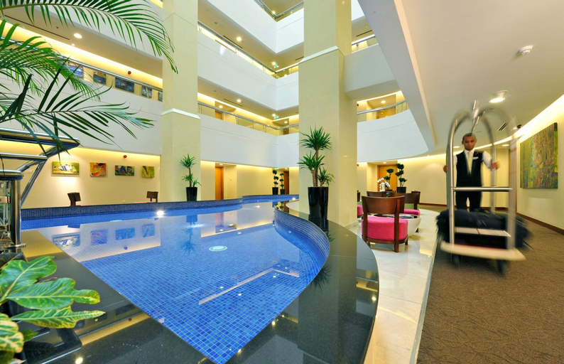 Sport & Beauty 2, Fraser Suites Seef Bahrain, Manama