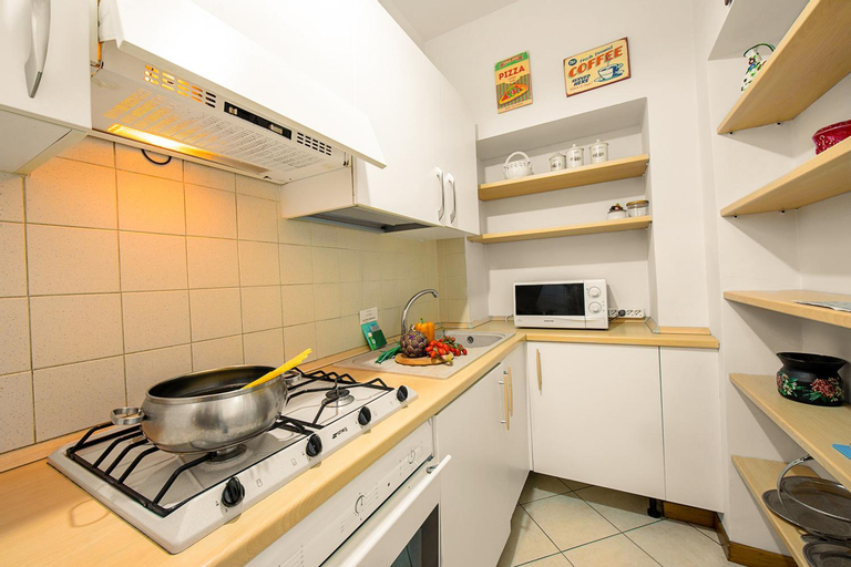 Others 3, Il Sogno Di Silvana - Happy Rentals, Imperia