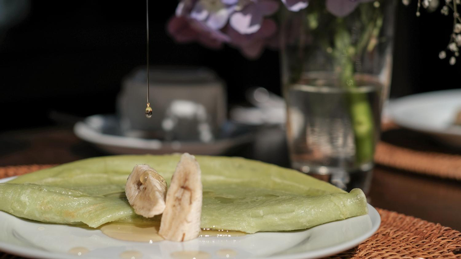 Food & Drinks 8