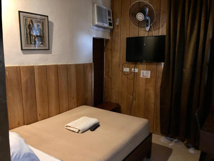 Bedroom 12