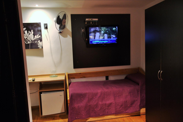 Others 5, Sur Hotel, Montevideo
