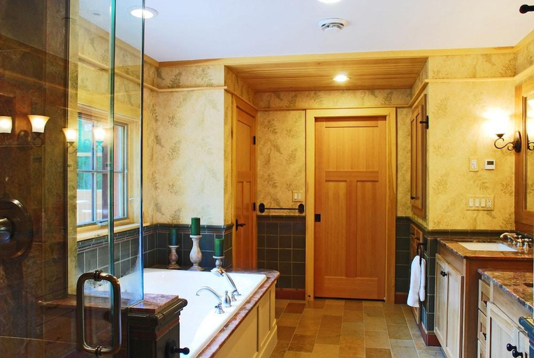 Bathroom 3, The Mountain Top Inn & Resort, Rutland