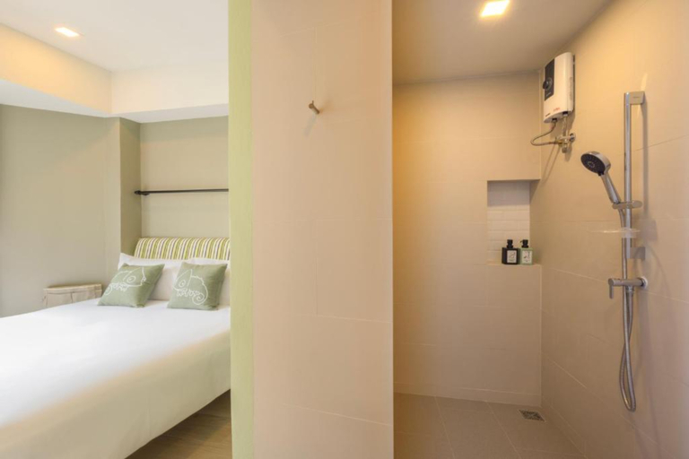 Bathroom 5, Chamemon Bed Phuket Town, Phuket Island