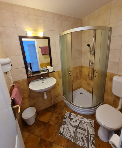 Bathroom 5, Rooms Lara, Zagreb