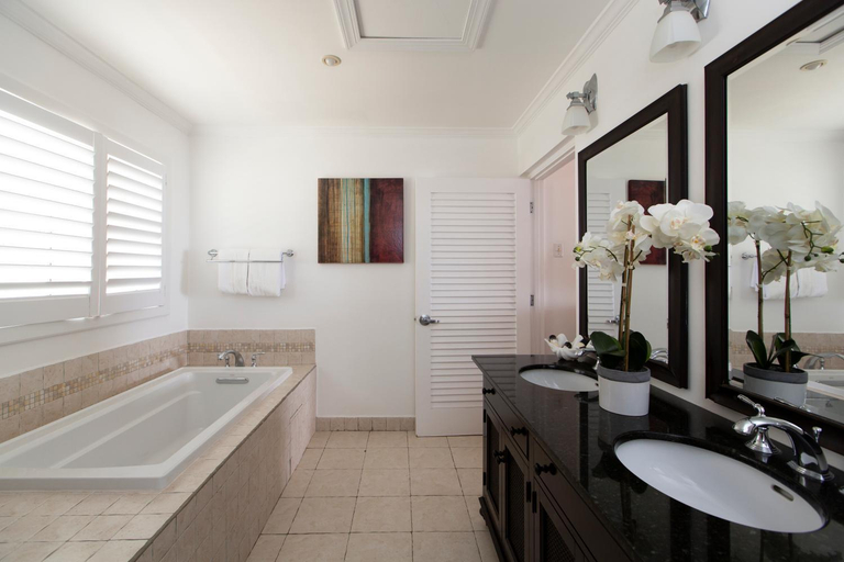 Bathroom 5, Windjammer Landing Resort and Residences