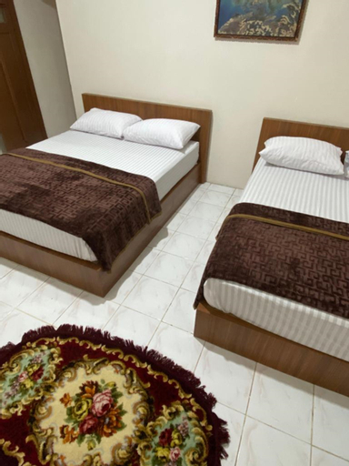 Bedroom 2, ANDUANG Family Homestay, Bukittinggi